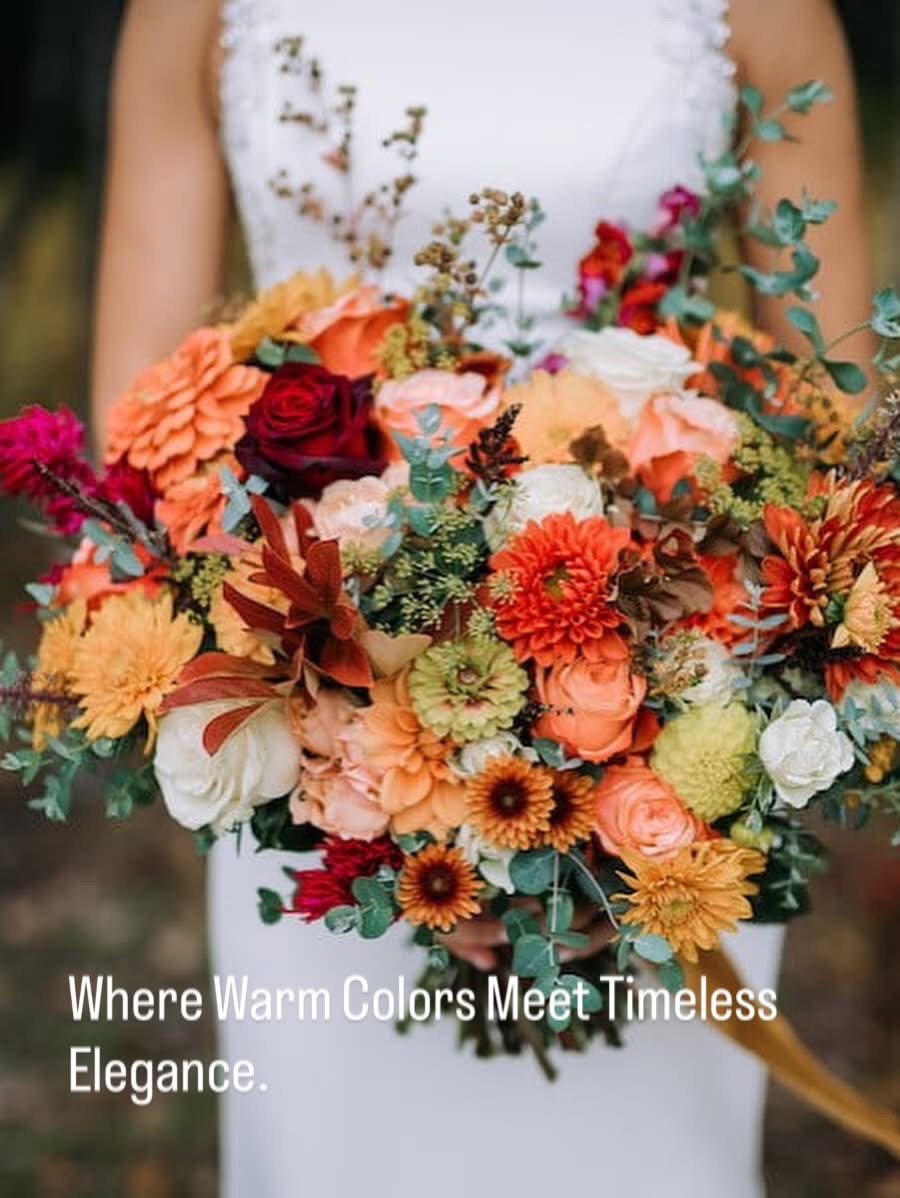 Warm-toned bridal bouquet
