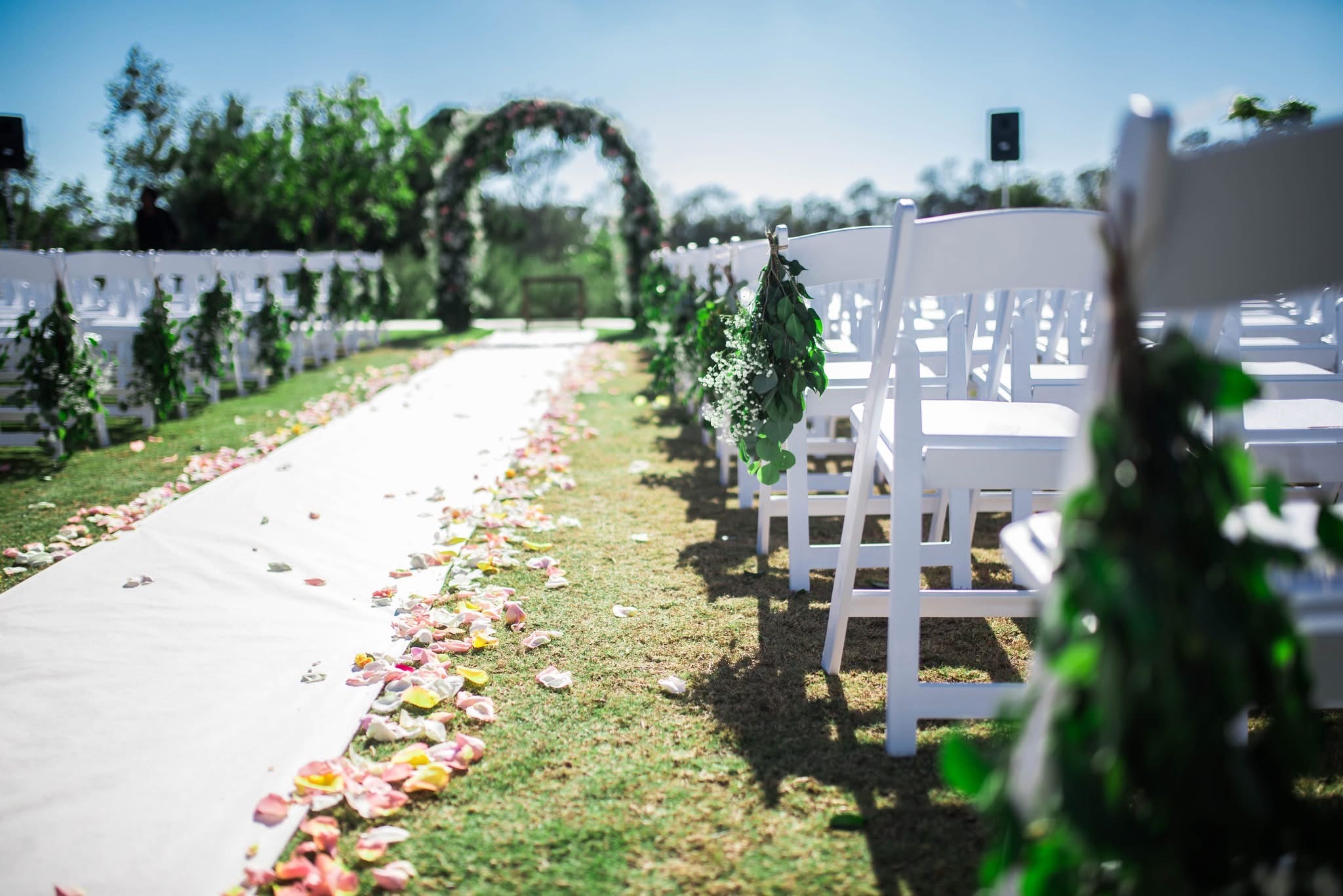 Outdoor wedding ceremony designed by Josy's Events